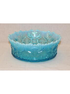 Vintage Jefferson Glass Blue Opalescent Idyll Master Berry Bowl
